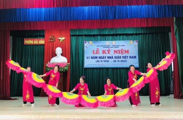 Phường Bắc Hồng tổ chức Lễ kỷ niệm 41 năm ngày Nhà giáo Việt Nam 20/11